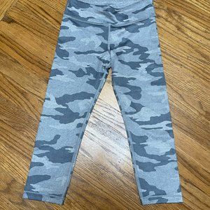 Athleta girl crop leggings M/8-10 "Chit Chat Capri"